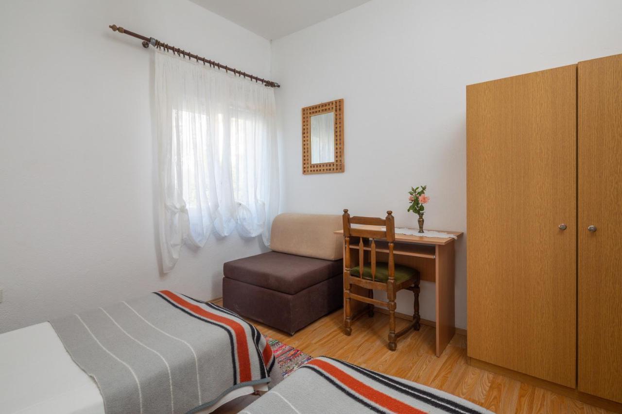 Apartments Near Beach Babic Split Exterior photo